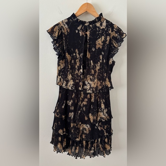 Allsaints Antheia Tiered Plissé Dress Black/ Gold Size 4 - Picture 7 of 11